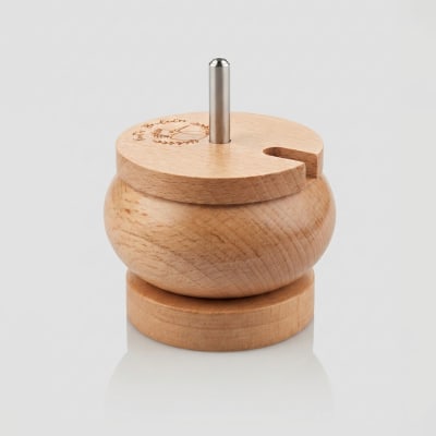 Cuenco  de madera para hilar mostacillas1