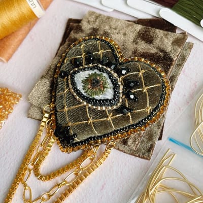 Kit pedrería Corazon ojo +clase online