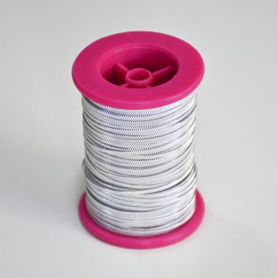 Mukaish Hilo Metálico con patrón triángulo Color Plata 85mts1