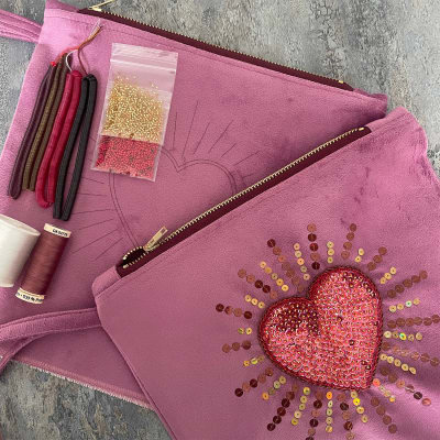 Kit Pedreria Estuche Corazon + clase online1