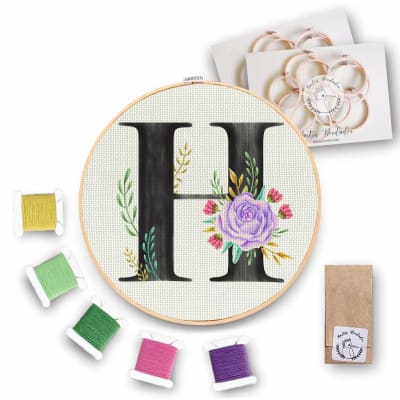 Mini Kit para bordar letra H