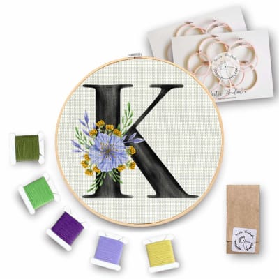 Mini Kit par bordar letra K