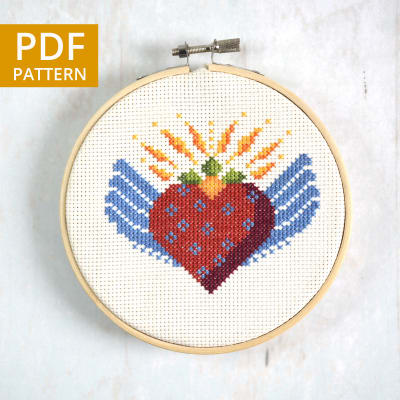 Patrón Punto Cruz Corazón con Alas (digital)