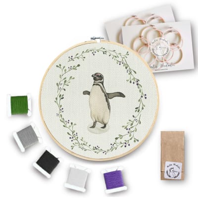 Mini kit para bordar Pingüino