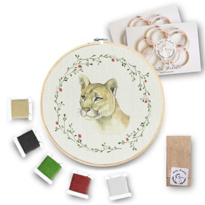Mini kit para bordar Puma1