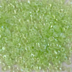 Lentejuela 3mm verde claro transparente