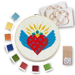 Mini Kit Punto Cruz Corazón Alas