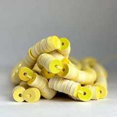 Lentejuela 4mm Amarillo nacarado