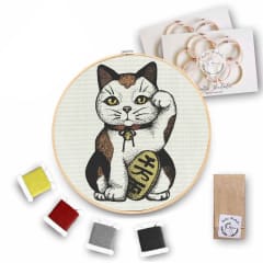 Mini Kit para bordar Gato de la Fortuna