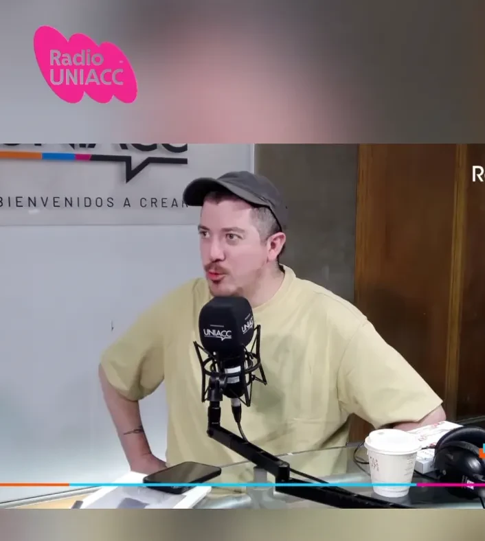 Radio Uniacc: panelista con Pánico y ternura