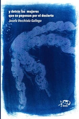 Y detras las mujeres que se pepenan por el