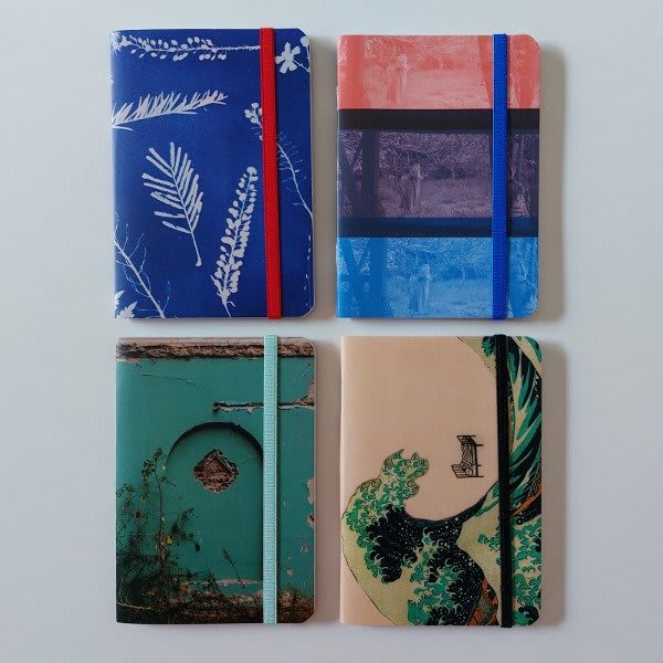 Libreta cielo invertido más bolsita de tela 1