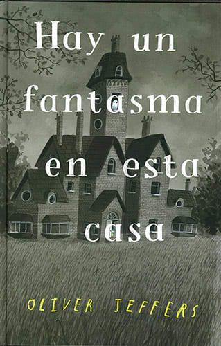 Hay un fantasma en esta casa1