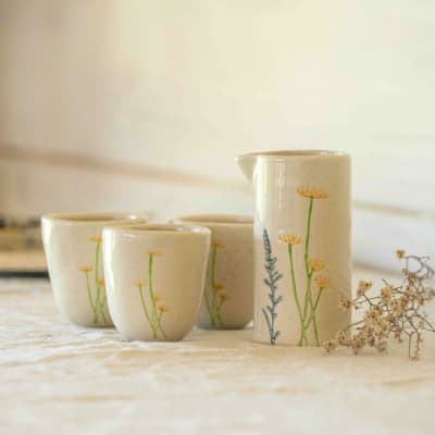 Set de café (lecherito con 4 tazas)