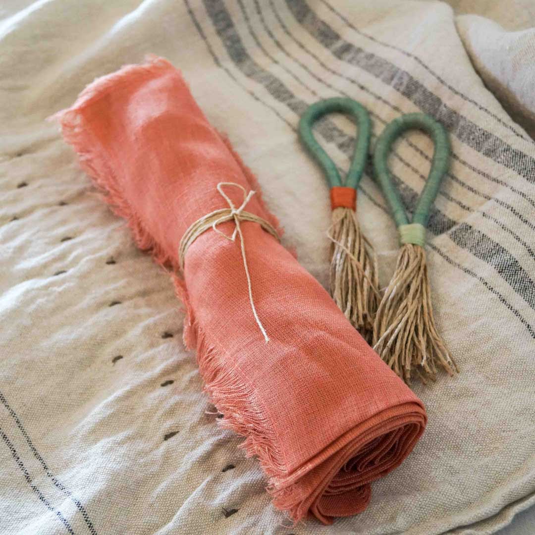 Set 4 servilletas de lino salmón1