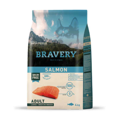 Bravery Salmon Adulto Medium Large alimento para perro1
