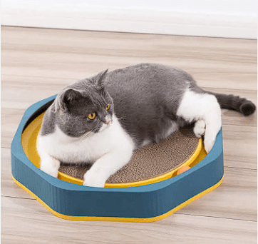 Rascador para gato con bola de campana