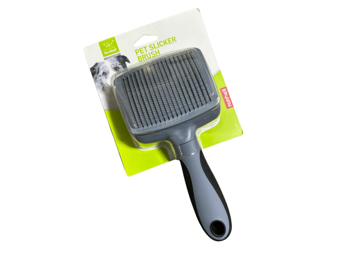 NUNBELL PEINE REMOVEDOR DE PELO CON BOTÓN EXPULSADOR1