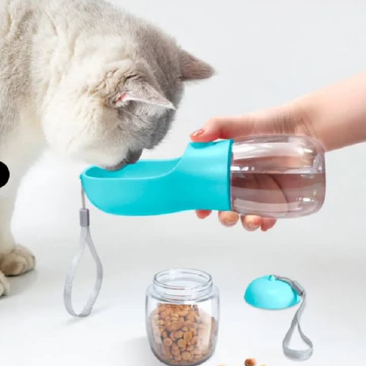 Bebedero portatil para agua + Comida (2 en 1)2