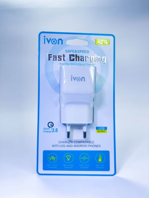 Adaptador de Carga Ivon AD19 – Carga rápida y segura para tus dispositivos1