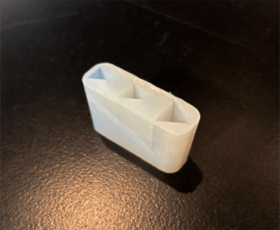 MOLDE DE SILICONA BARRA PRISMA TRIANGULAR L 3.5x1CM