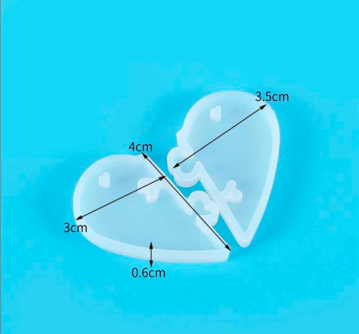 MOLDE DE SILICONA CORAZON PARTIDO2