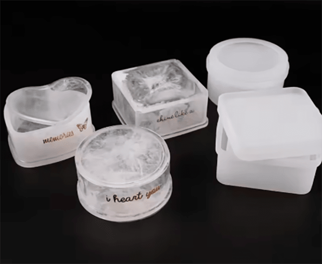 MOLDE DE SILICONA JOYERO PEQUEÑO 7CM x LADO y 3CM DE ALTO.2