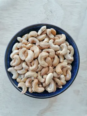 Caju con Sal - Tostadas