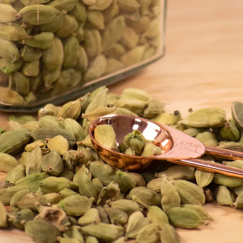 Cardamomo - Entero1