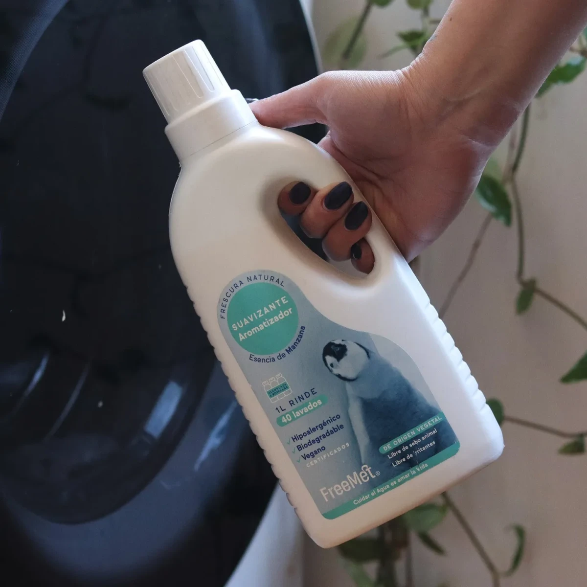 Suavizante de ropa Manzanilla - Freemet1