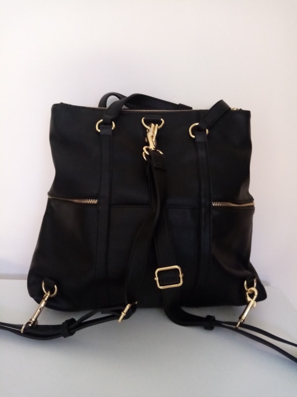 CARTERA  INC NEGRA CON DORADO