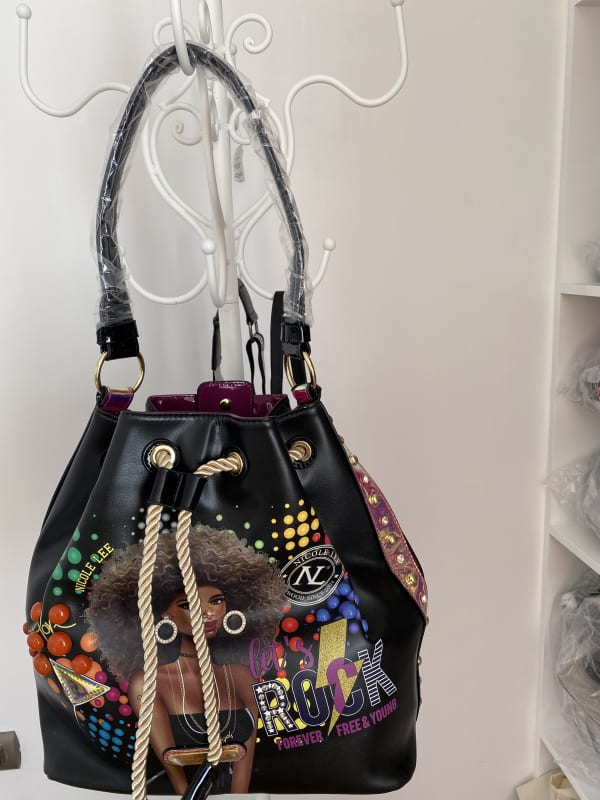 CARTERA NICOLE LEE FRIDAY NIGHT FUN