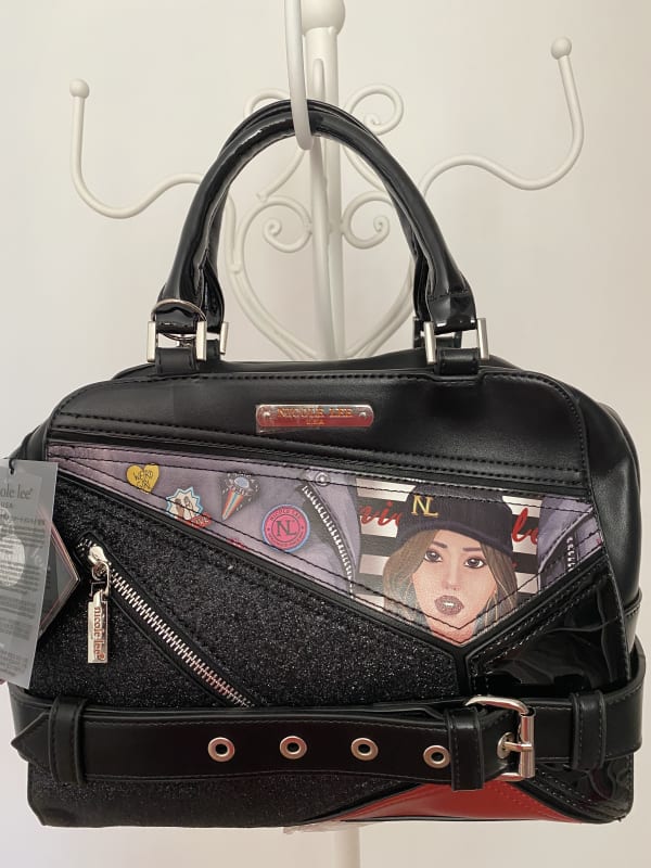 CARTERA NICOLE LEE PAOLA IS TOMBOY NEGRA