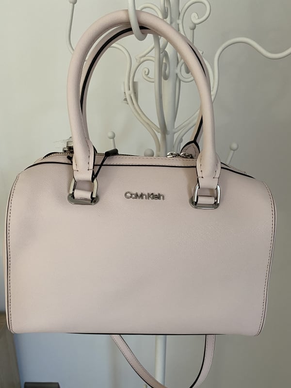 CARTERA  CALVIN KLEIN ROSADA