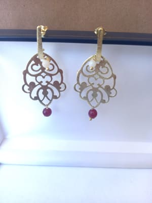 ARO ORO AMARILLO PIEDRA BURDEO1