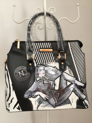 CARTERA NICOLE LEE MAXINE DENIES CONFORT ZONE1