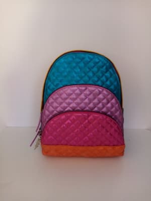 MOCHILA BETSEY JOHNSON MULTICOLOR1