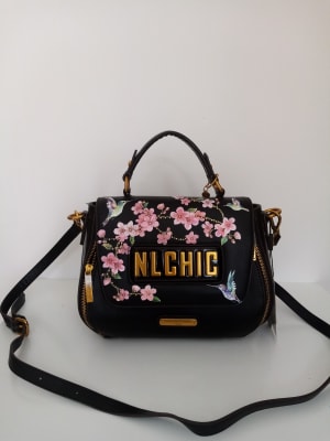 CARTERA NICOLE LEE  CON FLORES1