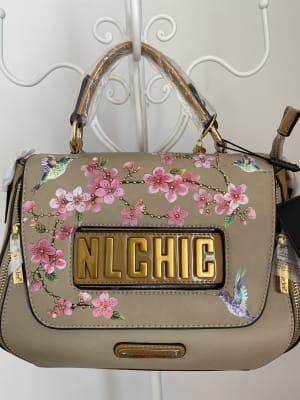 CARTERA NICOLE LEE BEIGE1