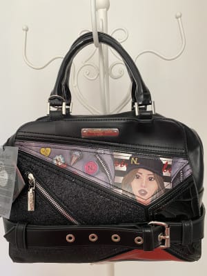 CARTERA NICOLE LEE PAOLA IS TOMBOY NEGRA1