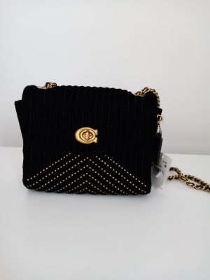 CARTERA  COACH NEGRA1