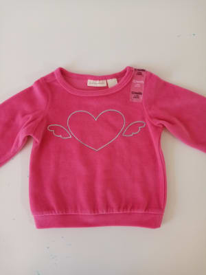 POLERON BEBE FIRST IMPRESSIONS ROSA1