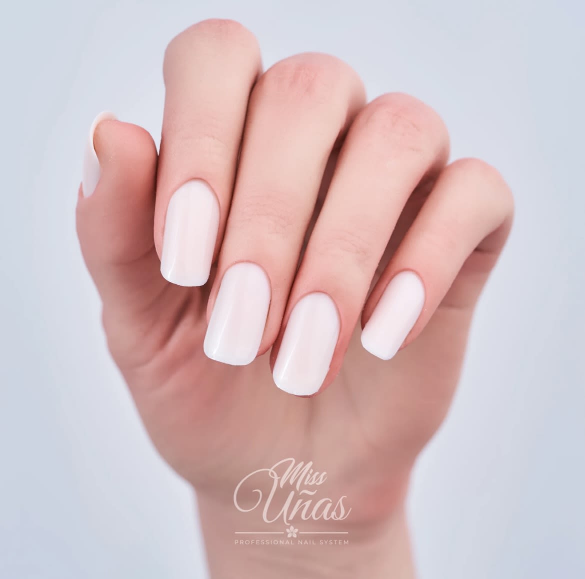 MISS UÑAS POLIGEL LÍQUIDO 18ML ALMOND2