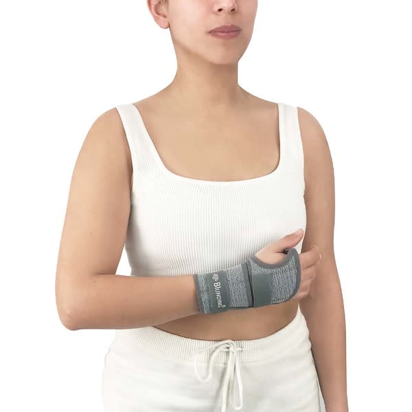 MUÑEQUERA ORTOPEDICA AMBIDIESTRA C/FERULA1