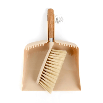 MH PALA CON ESCOBILLA 22 CM1