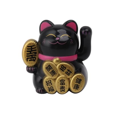Gato de la fortuna con monedas
