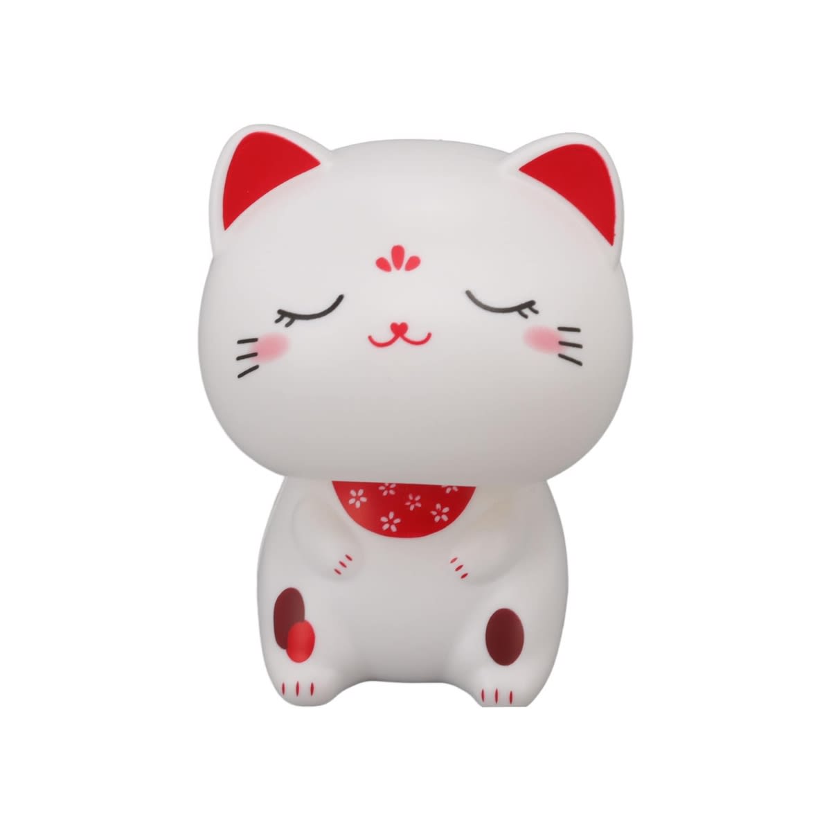 Gato de la fortuna con ojos cerrados1