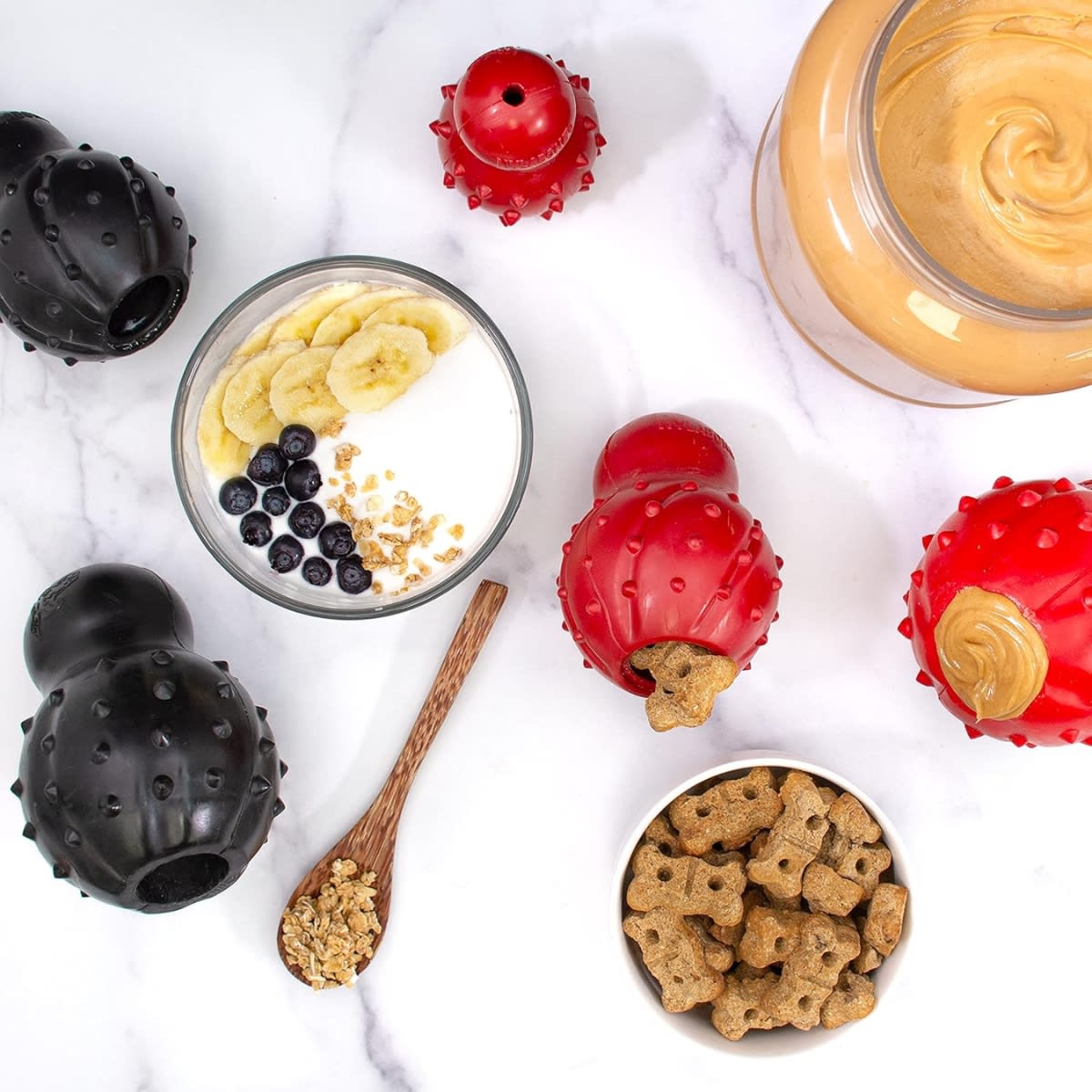 JUGUETE NYLABONE STRONG MAX CHEW BLACK CONE BEEF WOLF5