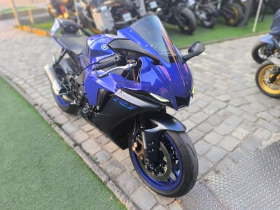 YAMAHA YZF R1 2024