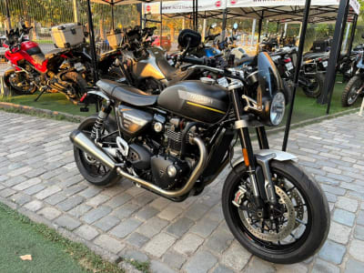 TRIUMPH SPEED TWIN 1200 2022